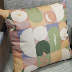 União entre o boho místico e a estética artesanal.