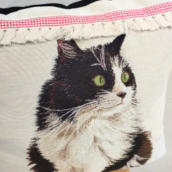 Almofada Decoratica Gato Preto em Tapeçaria